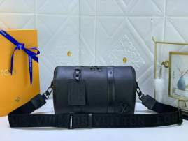 Picture of Louis Vuitton Mens Bags _SKUfw114338638fw